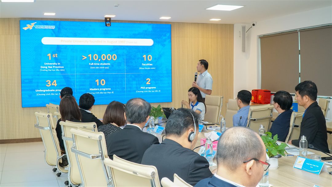 LHU và C.P. Group thảo luận mở rộng hợp tác đào tạo và tuyển dụng